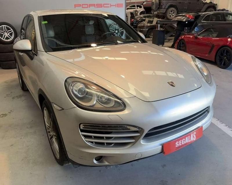 Usado Porsche Cayenne S 400 CV (294 kW) 2011 Gris SUV