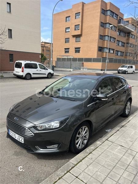 Usado 2017 Ford Focus Trend Berlina | 12.000 € (Precio justo) - Imagen 1/4