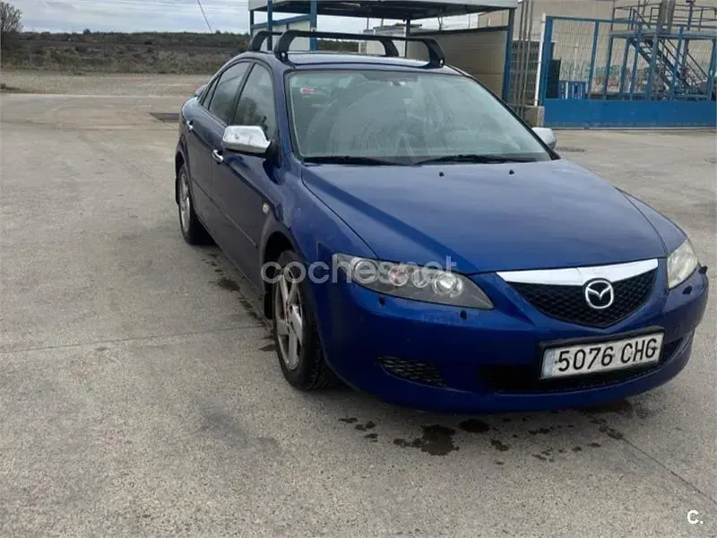 Usado Mazda 6 Active 136 CV (100 kW) 2003 Azul Berlina