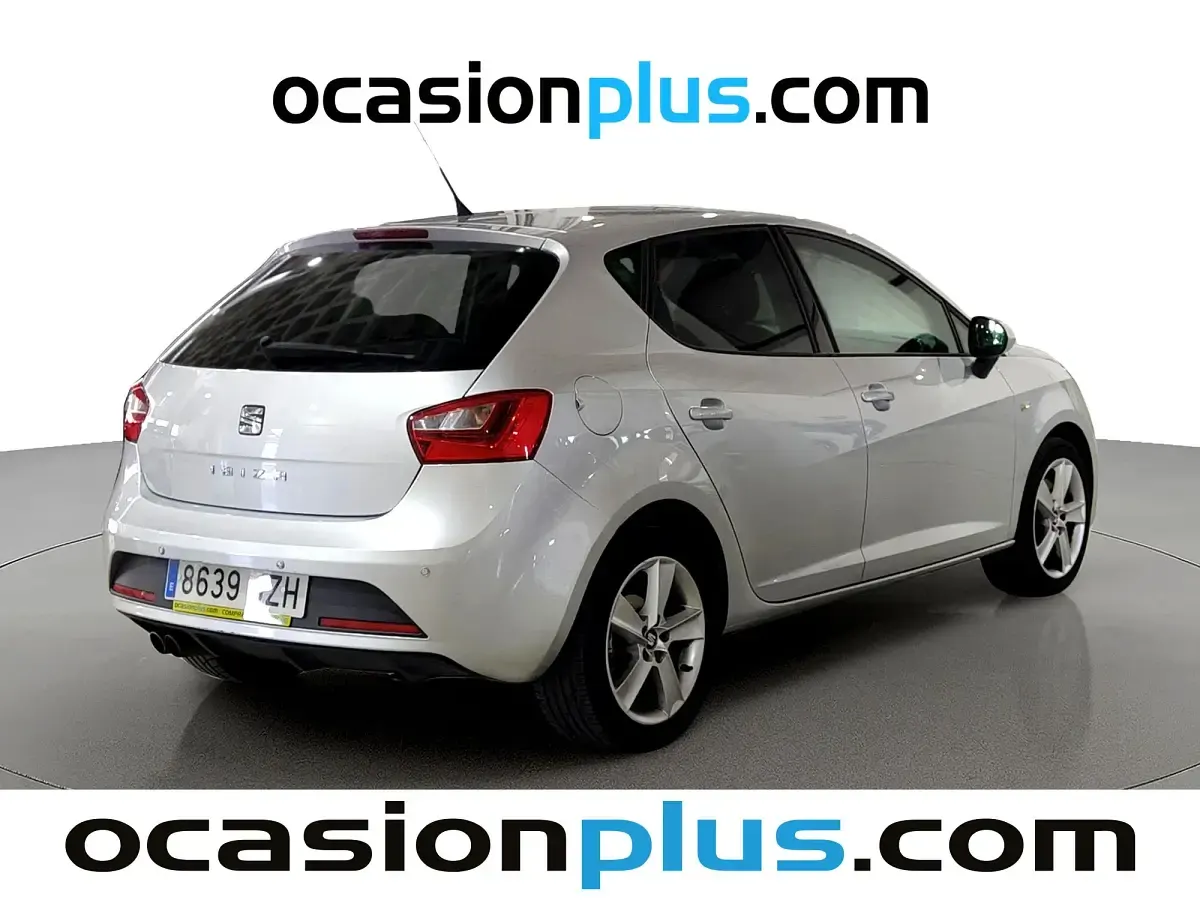 Usado Seat Ibiza FR 110 CV (80 kW) 2017 Gris plata Utilitario