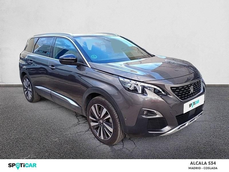 Usado Peugeot 5008 GT-line 130 CV (95 kW) 2019 Gris Monovolumen