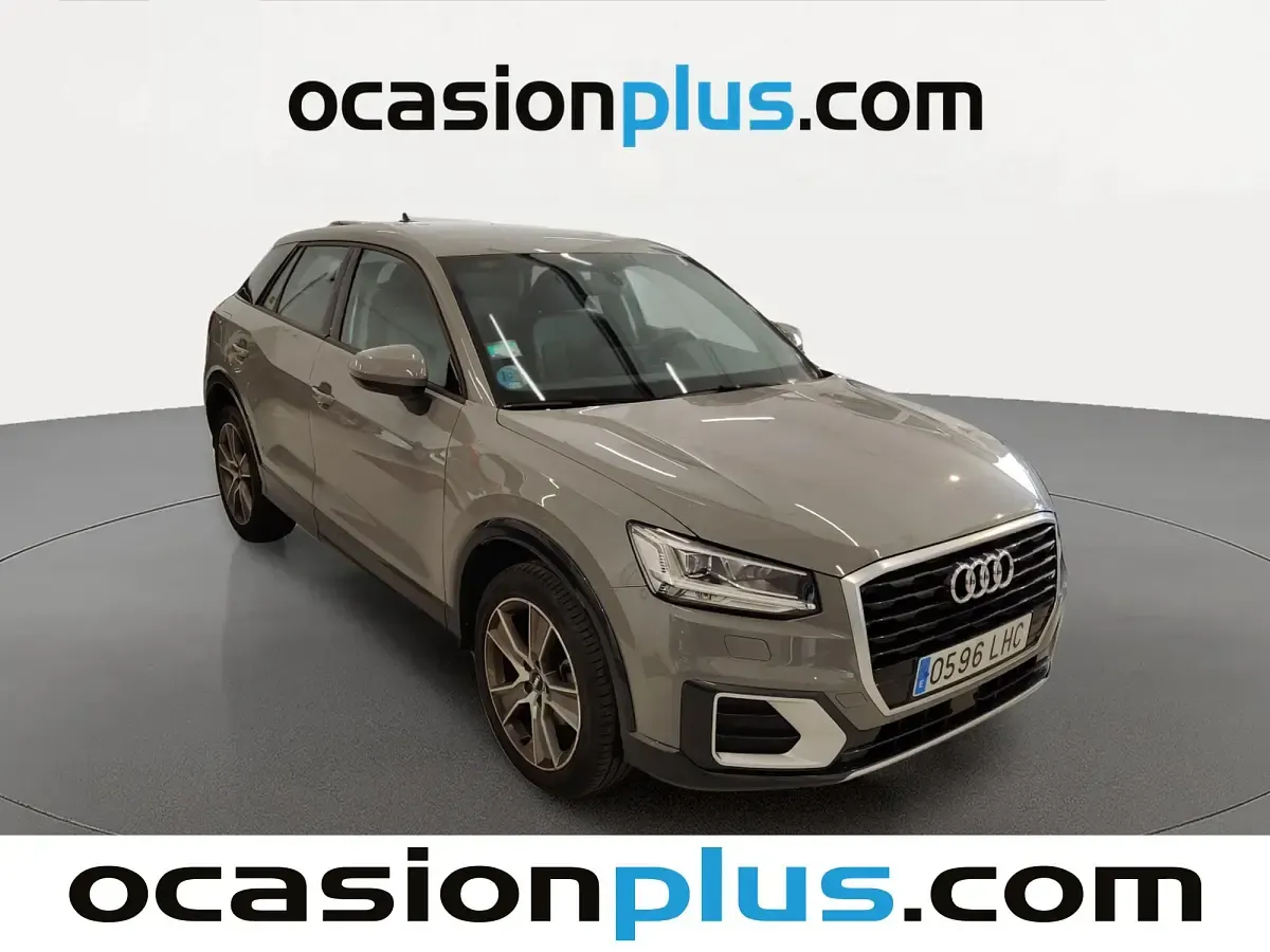 Usado Audi Q2 Design 150 CV (110 kW) 2020 Gris SUV