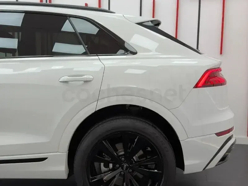 Usado Audi Q8 S-Line 286 CV (210 kW) 2019 Blanco SUV