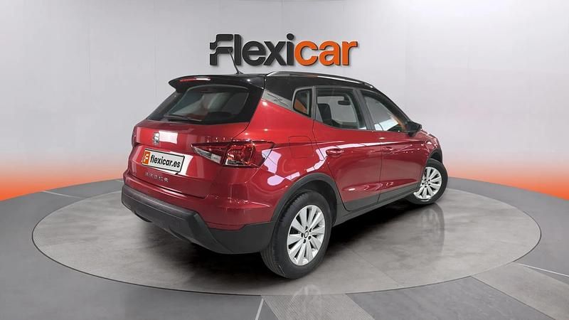 Usado Seat Arona Ecomotive 95 CV (69 kW) 2019 Granate SUV