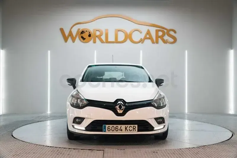 Usado Renault Clio IV Business 90 CV (66 kW) 2017 Blanco Berlina