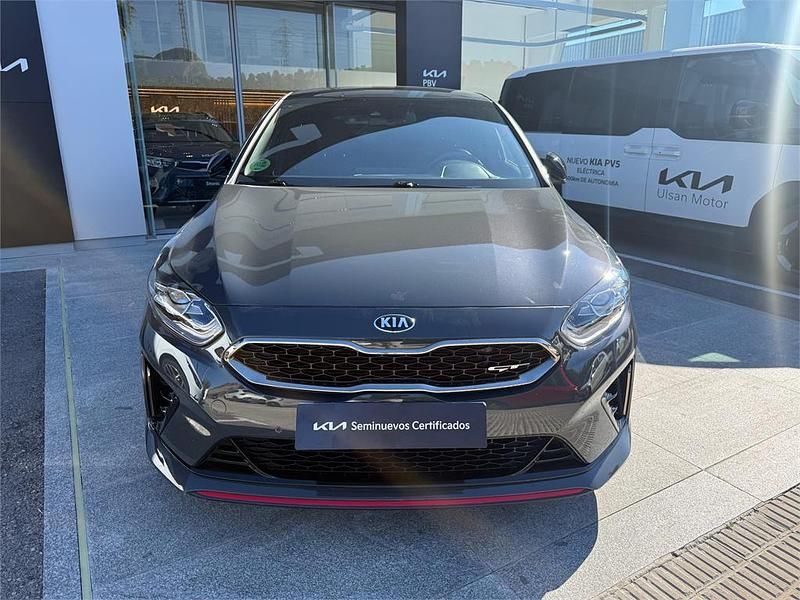 Usado Kia Ceed GT GT 204 CV (150 kW) 2021 Gris Berlina