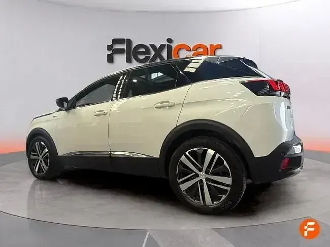Usado Peugeot 3008 GT-line 130 CV (95 kW) 2018 Blanco SUV