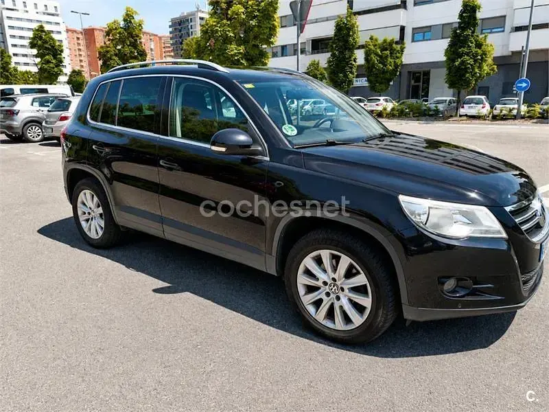 Usado VW Tiguan 110 CV (80 kW) 2011 Negro SUV