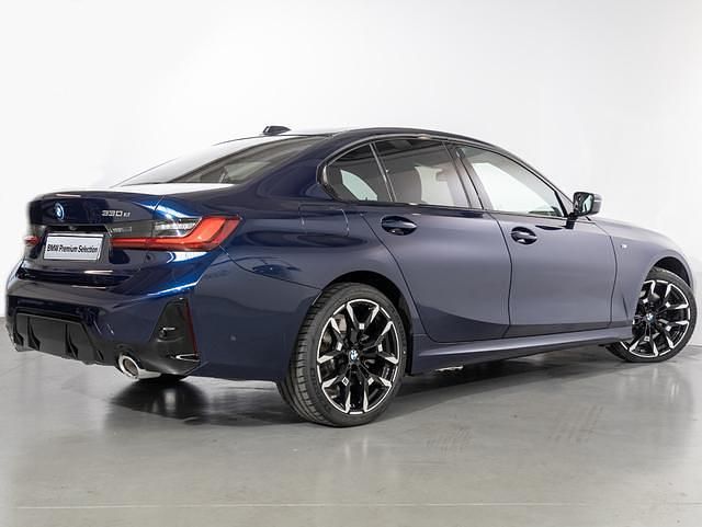 Usado BMW 330e Comfort Edition 292 CV (214 kW) 2025