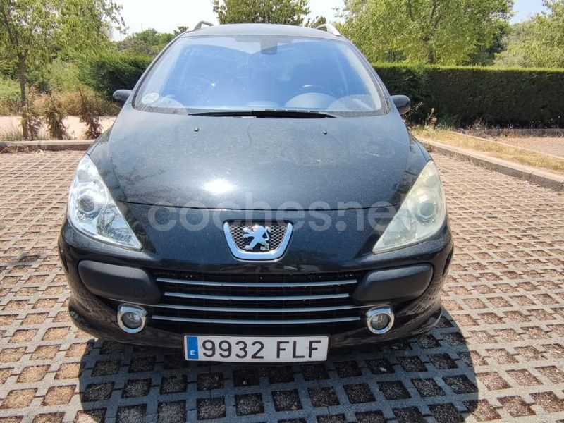 Negro Usado 2007 Peugeot 307 Familiar | 1300 € (Buen precio) - Imagen 1/4