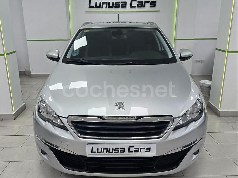 Usado Peugeot 308 SW Style 120 CV (88 kW) 2016 Azul Familiar