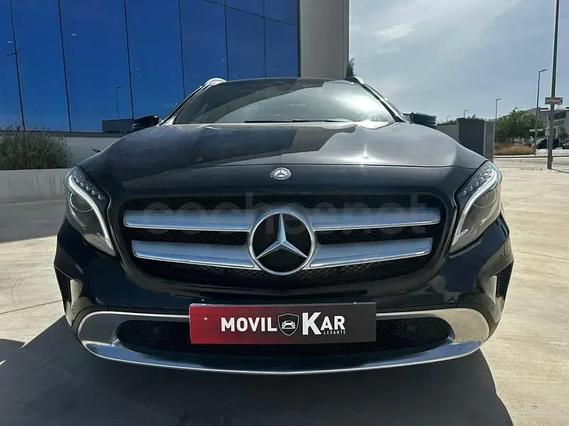 Usado Mercedes GLA200 Urban 136 CV (100 kW) 2017 Negro SUV