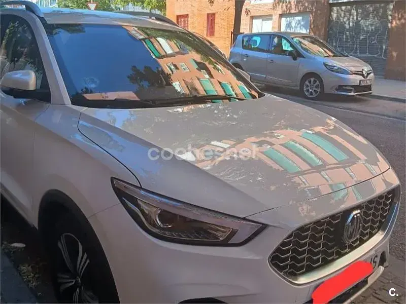 Usado MG ZS Comfort 106 CV (77 kW) 2023 Blanco SUV