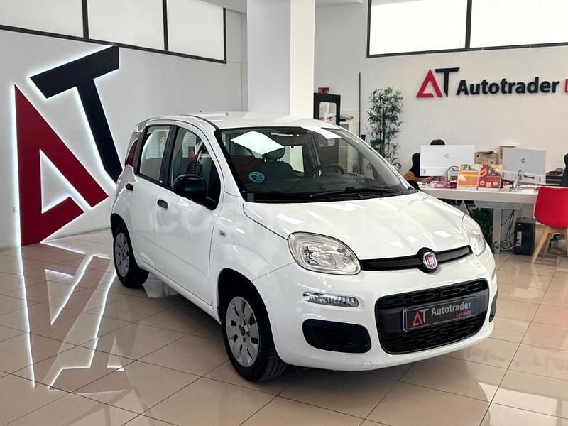 Blanco Usado 2016 Fiat Panda Easy Utilitario | 7499 € (Precio justo) - Imagen 1/4