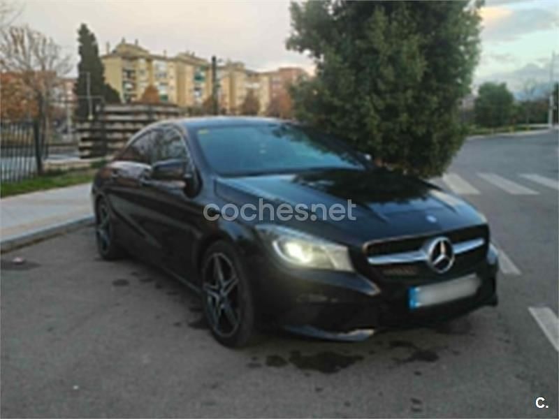Usado Mercedes CLA220 AMG line 170 CV (125 kW) 2014 Negro Berlina