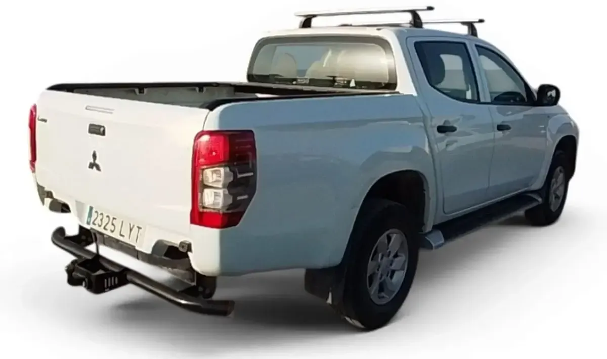 Usado Mitsubishi L200 150 CV (110 kW) 2022 Blanco Pickup/Camioneta