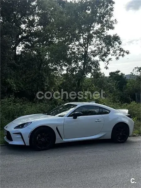 Usado Toyota GR86 234 CV (172 kW) 2023 Blanco Coupe