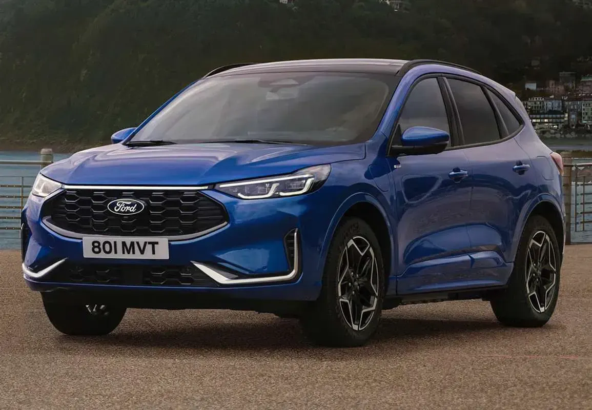 Usado Ford Kuga ST-Line 150 CV (110 kW) 2021 Azul SUV