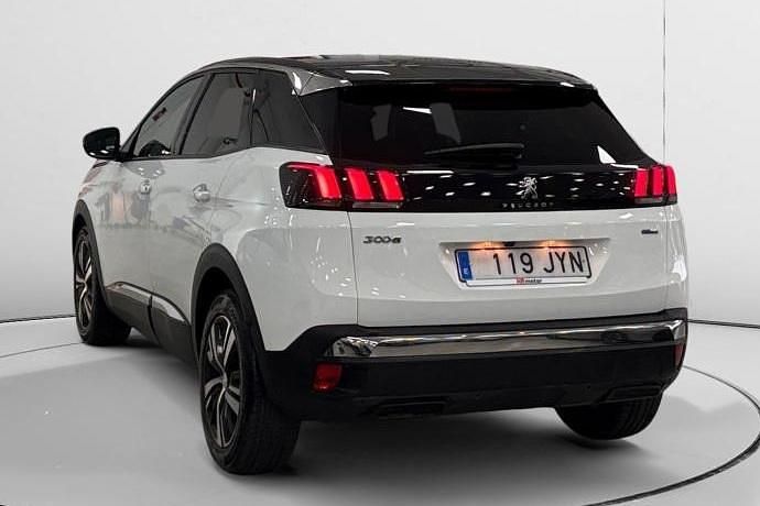Usado Peugeot 3008 Allure 131 CV (96 kW) 2017 SUV