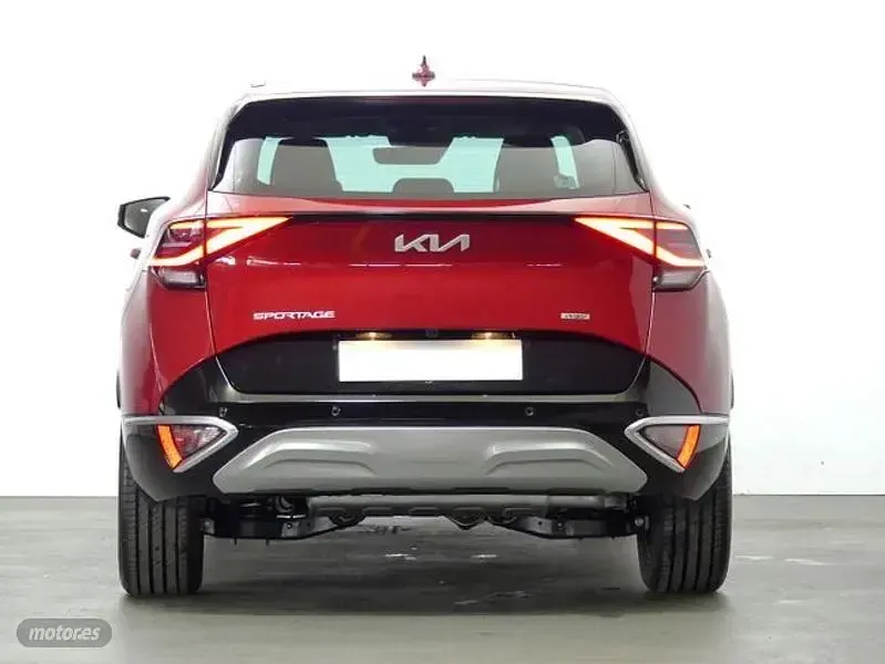 Usado Kia Sportage 265 CV (194 kW) 2023 Rojo SUV