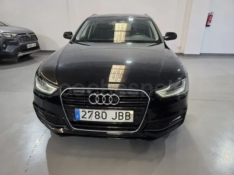 Usado Audi A4 S-Line 150 CV (110 kW) 2014 Negro Familiar