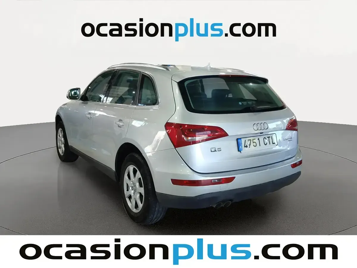 Usado Audi Q5 170 CV (125 kW) 2010 Gris SUV