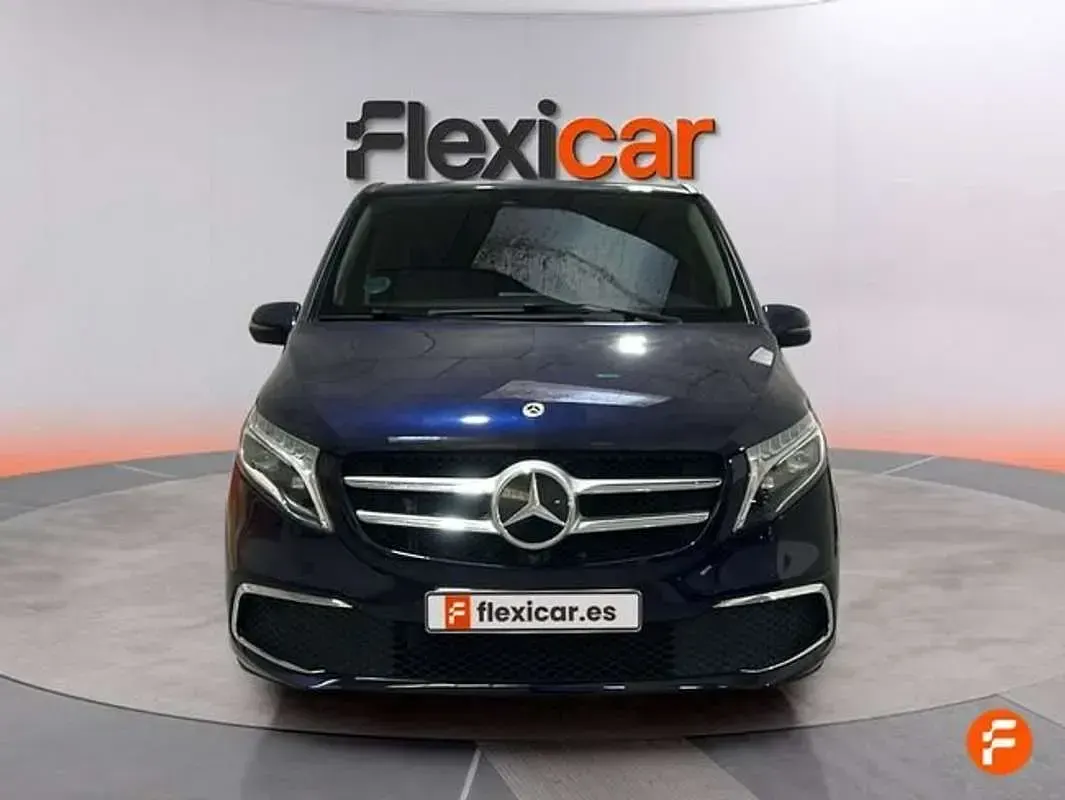 Usado Mercedes V300 Avantgarde 239 CV (175 kW) 2021 Azul Monovolumen