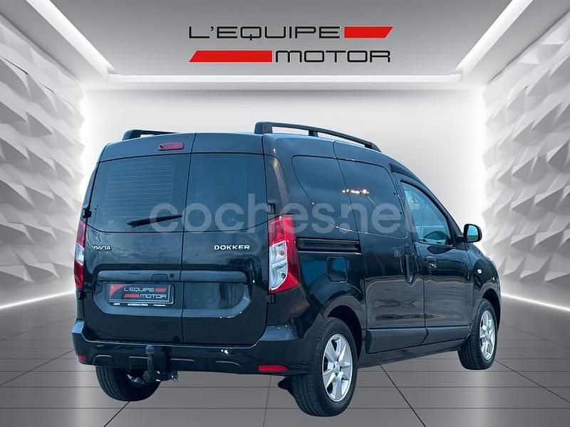 Usado Dacia Dokker 95 CV (69 kW) 2020 Negro Monovolumen