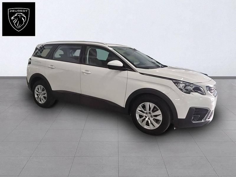 Usado Peugeot 5008 Active 130 CV (95 kW) 2017 Blanco SUV