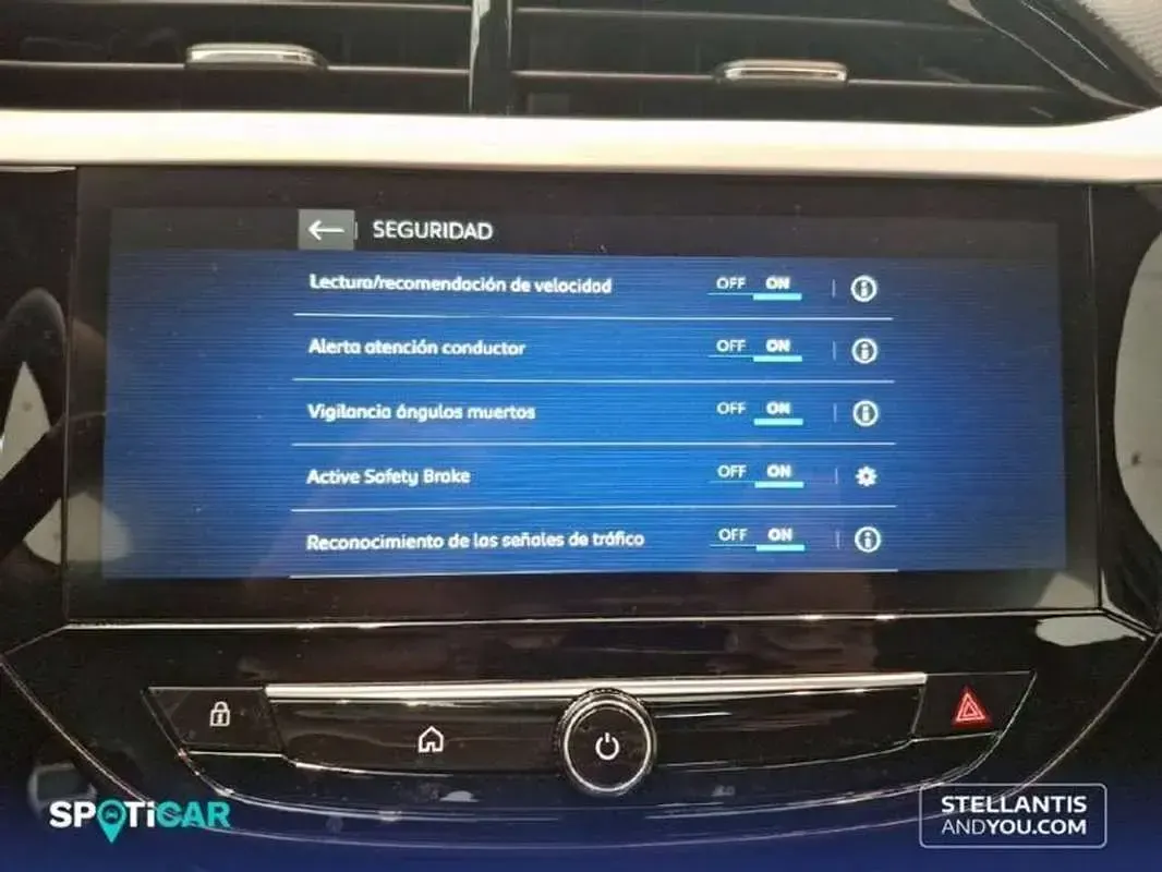Usado Opel Corsa 101 CV (74 kW) 2025 Azul Utilitario