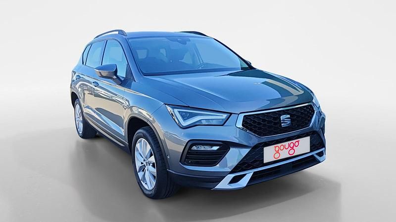 Usado Seat Ateca Style 150 CV (110 kW) 2023 Gris / plata SUV