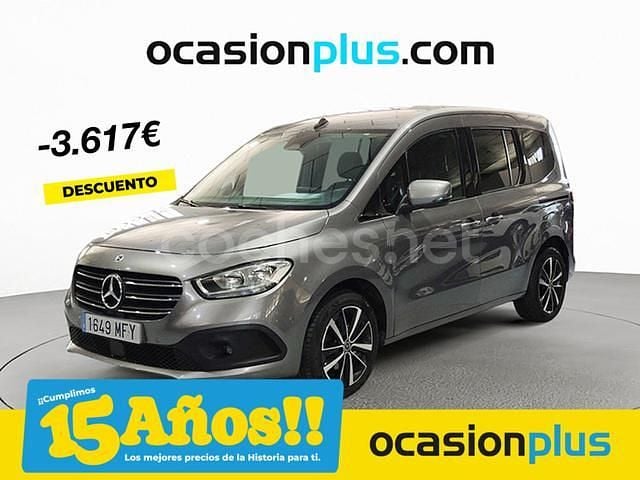 Gris / plata Usado 2023 Mercedes T180 Monovolumen | 25.600 € (Precio justo) - Imagen 1/4