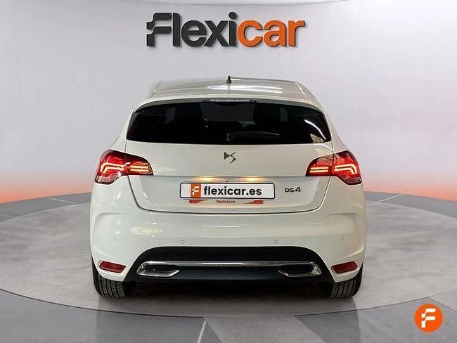 Usado DS Automobiles DS4 131 CV (96 kW) 2018 Blanco Berlina