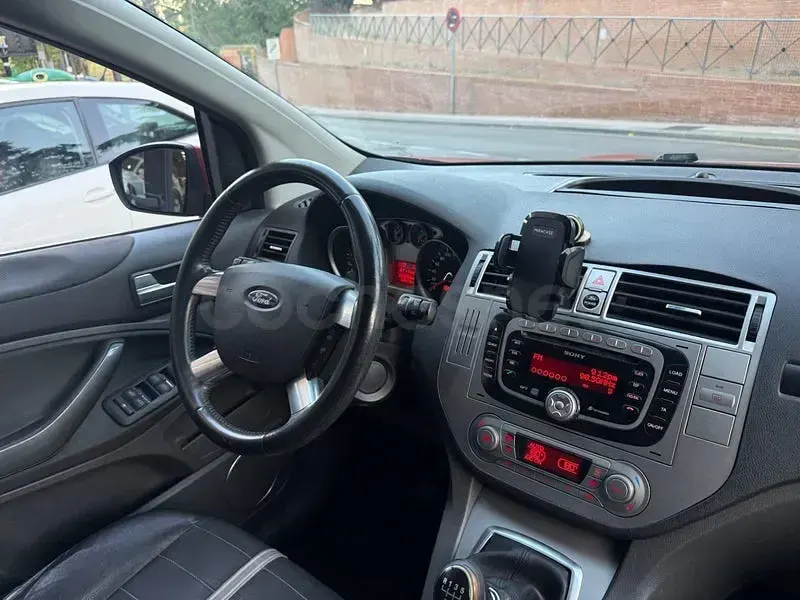 Usado Ford Kuga Trend 136 CV (100 kW) 2009 Granate SUV