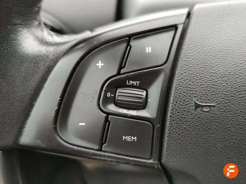 Gris Usado 2015 Citroën C4 Feel Monovolumen | 8990 € (Precio justo) - Imagen 1/1