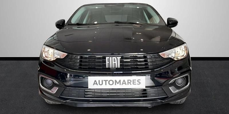 Nuevo Fiat Tipo 131 CV (96 kW) 2026 Negro Berlina