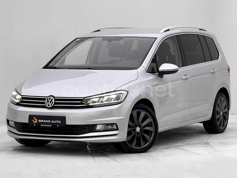 Gris / plata Usado 2017 VW Touran Advance Monovolumen | 19.900 € (Buen precio) - Imagen 1/4