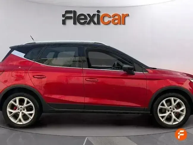 Usado Seat Arona FR 150 CV (110 kW) 2023 Rojo SUV