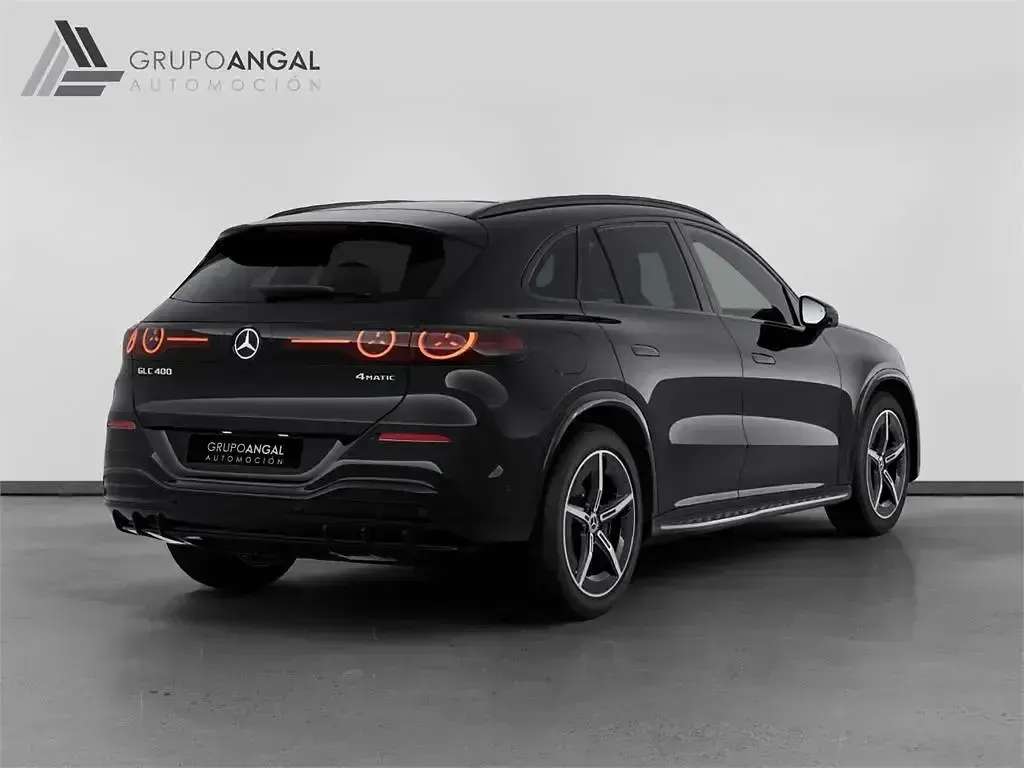 Nuevo Mercedes GLC400d 359 kW (489 CV) 2026 Negro SUV