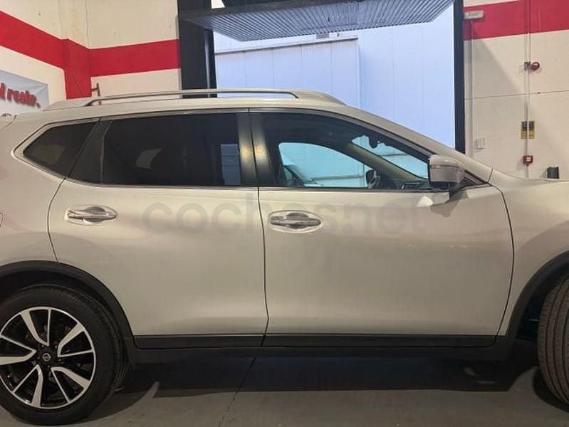 Usado Nissan X-Trail N-Connecta 130 CV (95 kW) 2016 Gris / plata SUV