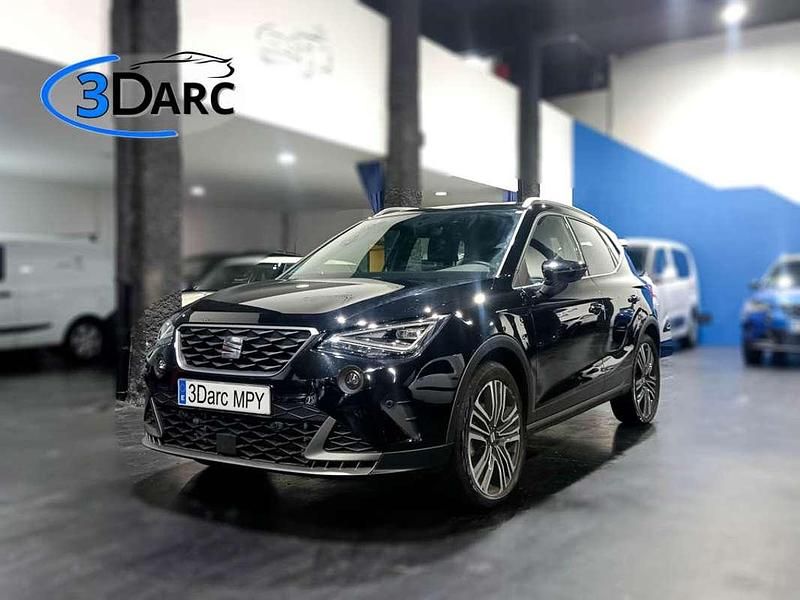 Usado Seat Arona FR 116 CV (85 kW) 2024 Negro SUV