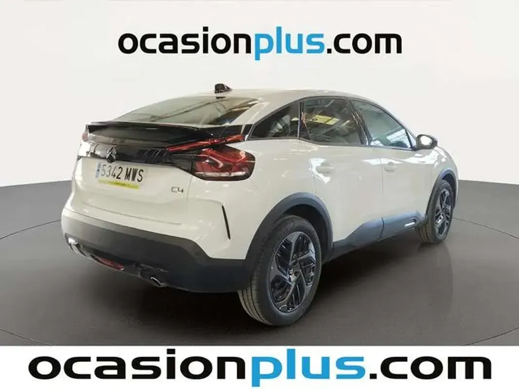 Usado Citroën C4 Business Class 131 CV (96 kW) 2024 Blanco SUV