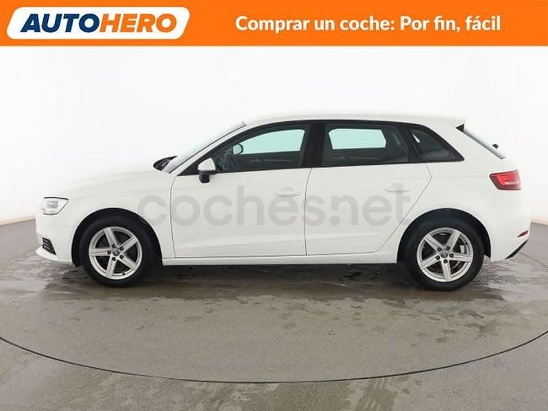 Usado Audi A3 110 CV (80 kW) 2016 Blanco Berlina