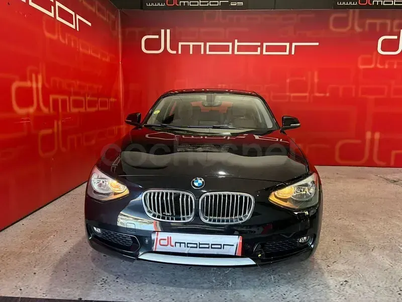 Usado BMW 114 95 CV (69 kW) 2014 Negro Utilitario