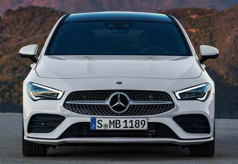 Negro Usado 2020 Mercedes CLA180 Shooting Brake Familiar | 20.790 € (Buen precio) - Imagen 1/4