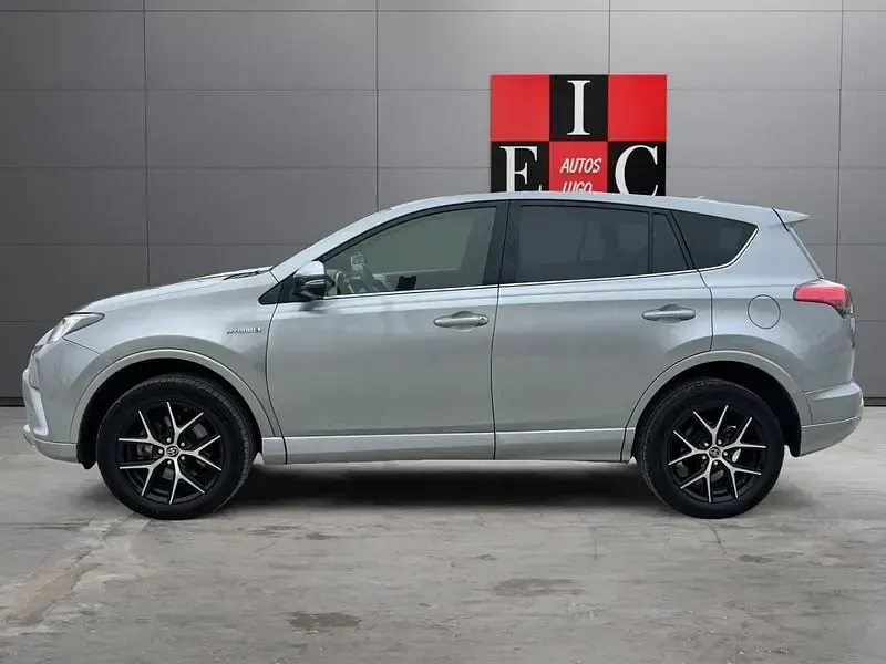 Usado Toyota RAV4 Hybrid Advance 197 CV (144 kW) 2016 Gris / plata SUV