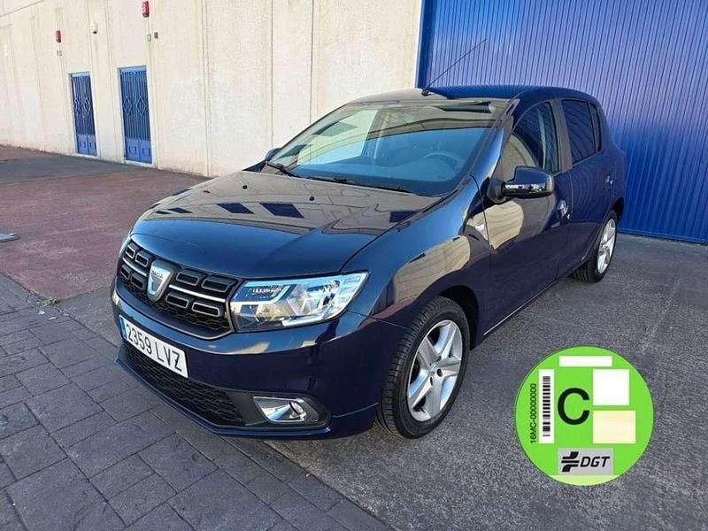 Usado Dacia Sandero Lauréate 90 HP (66 kW) 2017 Azul Citadino