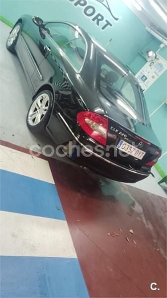 Usado Mercedes CLK220 Avantgarde 150 CV (110 kW) 2006 Negro Coupe