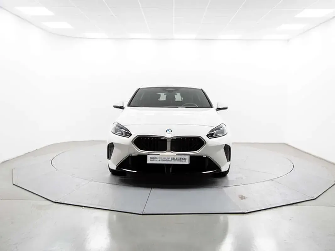 Usado BMW 120 163 CV (119 kW) 2025 Blanco Utilitario