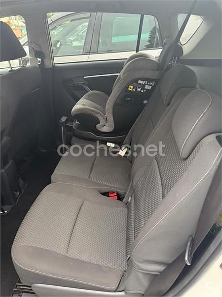 Usado Toyota Verso Comfort 112 CV (82 kW) 2014 Blanco Monovolumen